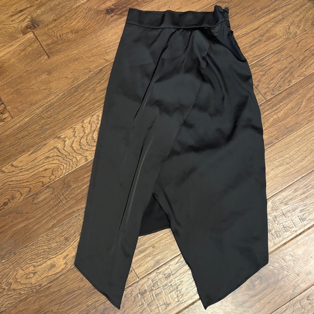 SHEIN Black High Low Skirt